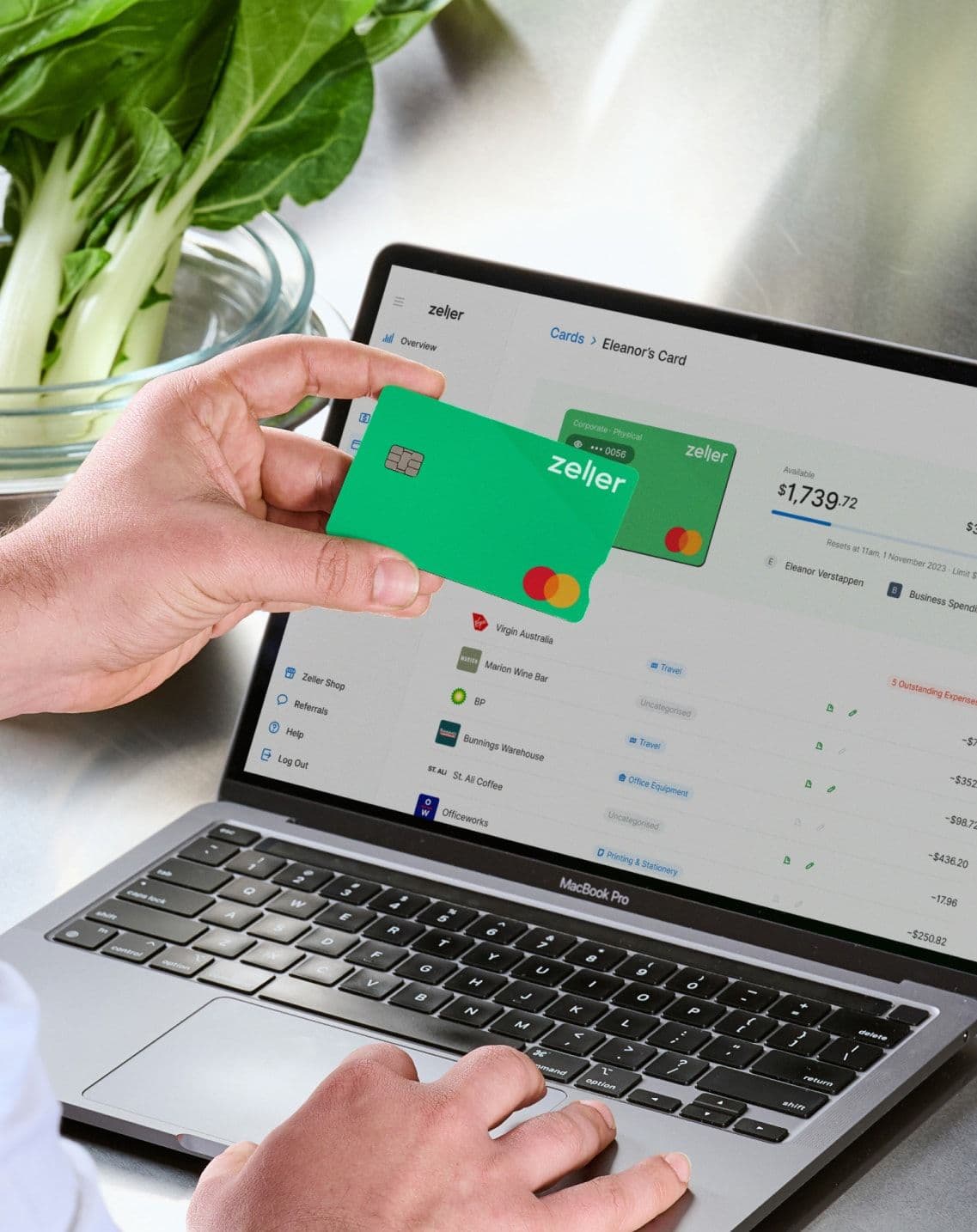 Zeller - Corporate card in green