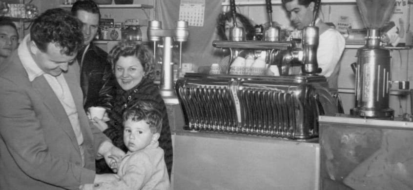 zeller-rathdowne-village-08