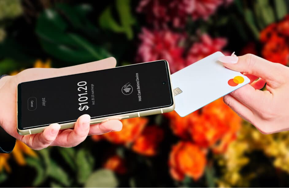 How to Accept Contactless Card Payments on Your Smartphone